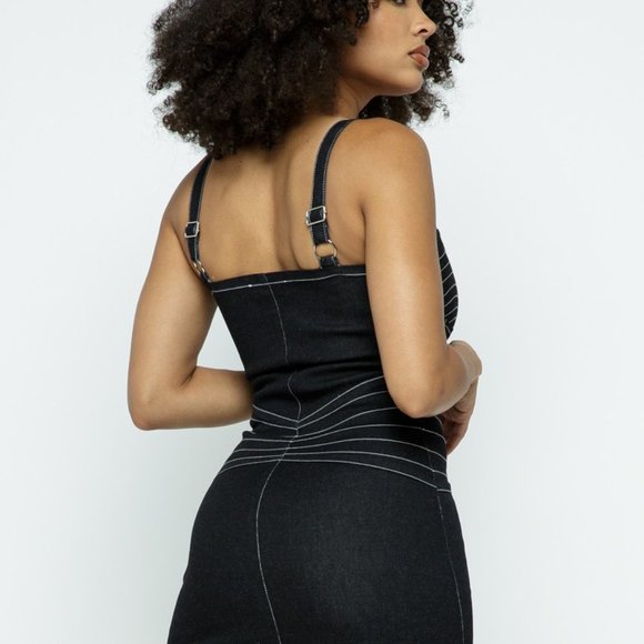 Stretchable Denim Mini Dress With Center Front Open Zippered. New with tags - Picture 5 of 6